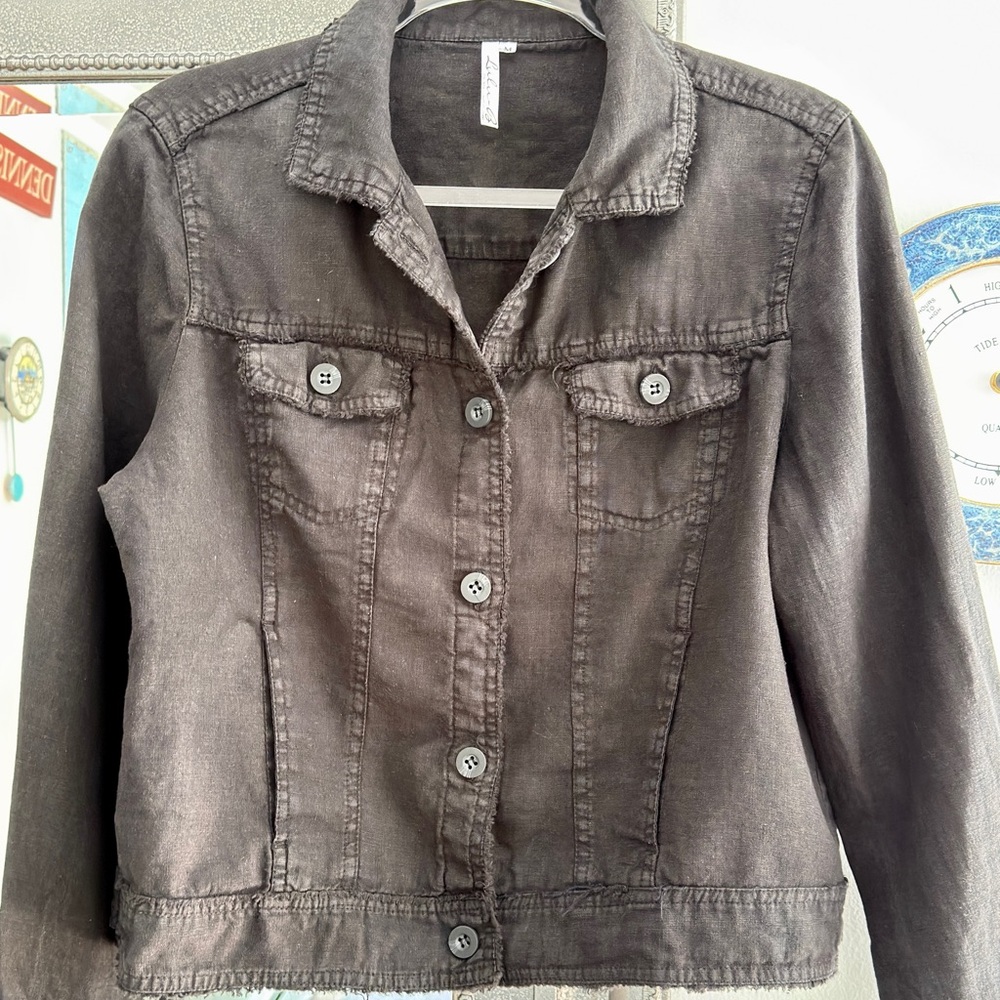 Lulu-B Frayed Linen Jacket